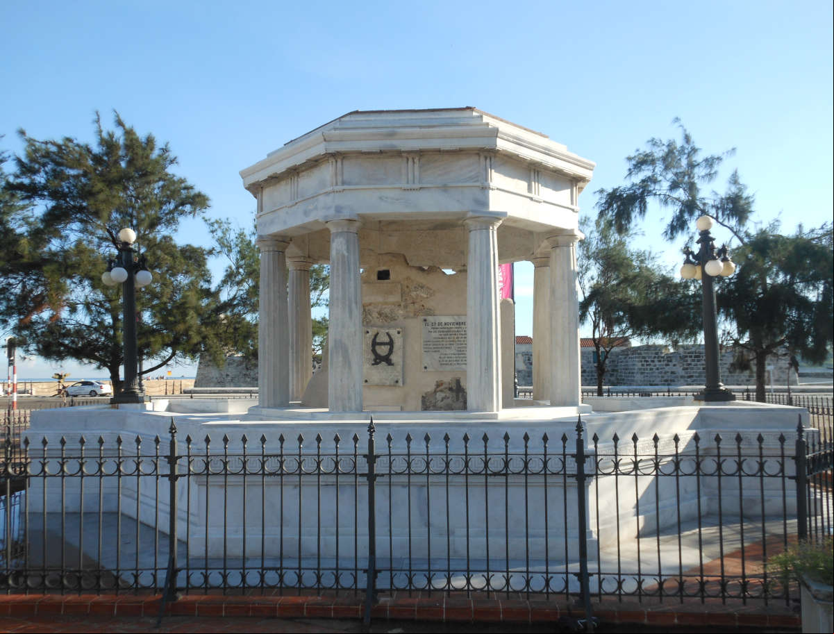 Monumento a los 8 Estudiantes de Medicina en la Habana Monumento a los 8 Estudiantes de Medicina en la Habana