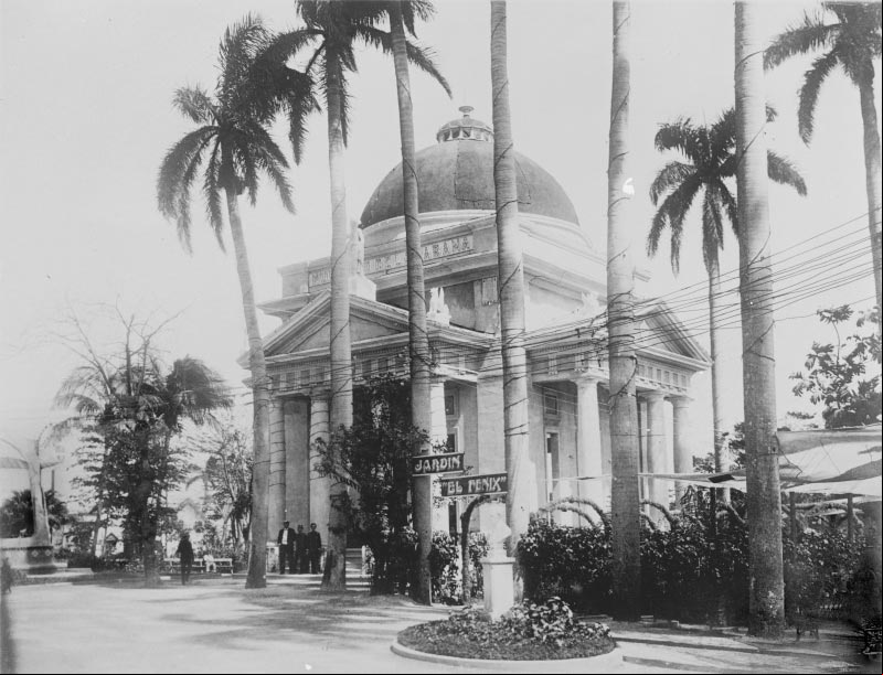 Foto del Jardín El Fenix en 1910 en la Habana Foto del Jardín El Fenix en 1910 en la Habana