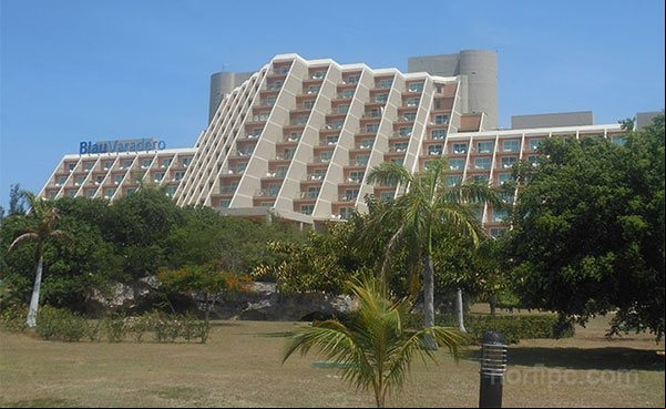 Hotel Blau Varadero en la playa Varadero de cuatro estrellas con 395 habitaciones Hotel Blau Varadero en la playa Varadero de cuatro estrellas con 395 habitaciones
