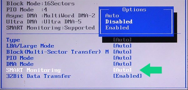 Desactivar la función SMART en un disco duro mediante el BIOS Desactivar la función SMART en un disco duro mediante el BIOS